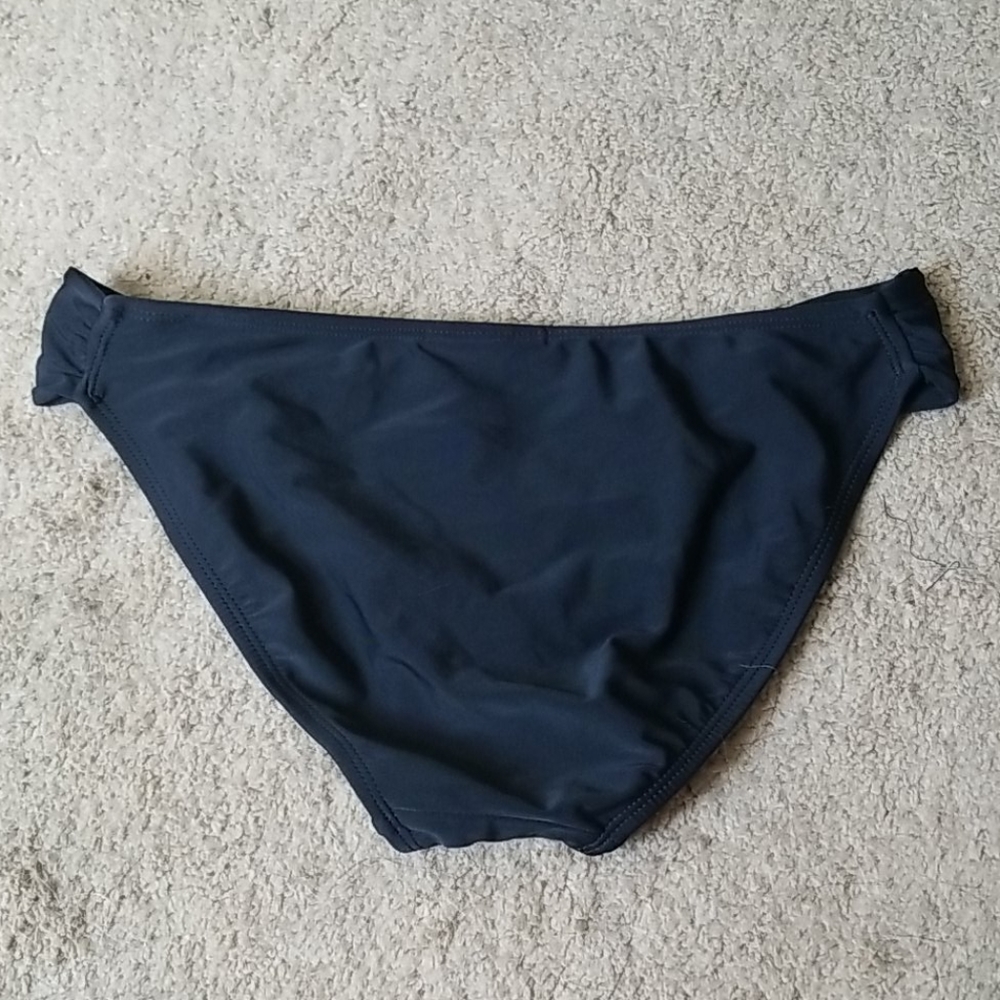Black Bikini bottom - Picture 3 of 5